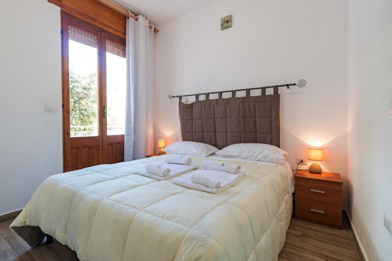 Casa Riccio Leilighet Cala Gonone Eksteriør bilde