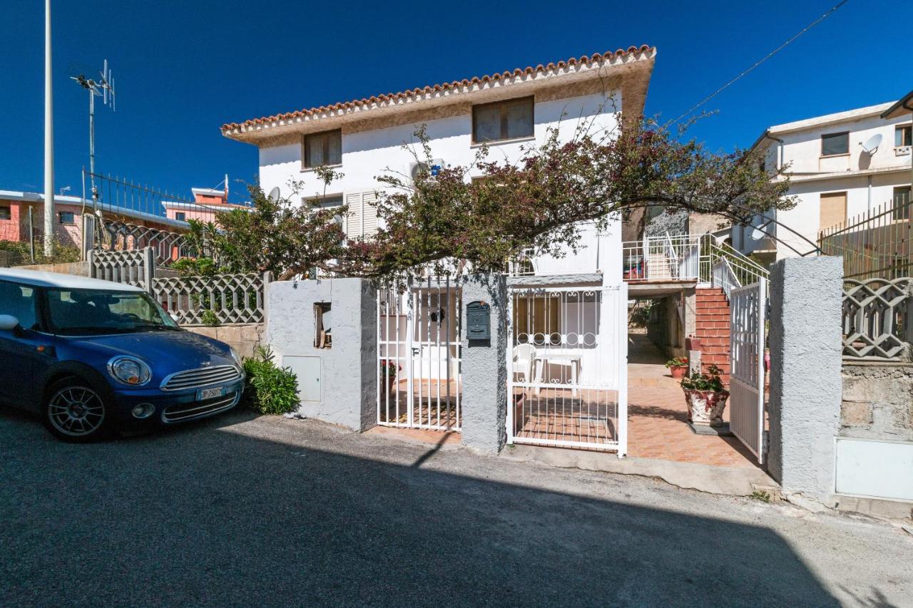 Casa Riccio Leilighet Cala Gonone Eksteriør bilde
